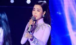 Băng Khuê khóc nức nở kể lý do bỏ nghệ thuật