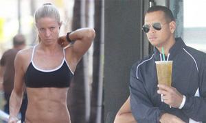 Bỏ Cameron Diaz, A-Rod khoe bồ mới