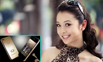 Jennifer Phạm và chiếc Iphone 4 gắn đá quý giá 6.000 USD 