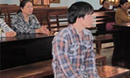 Có thể hiếp dâm bé gái trên giường 3 người đang ngủ?