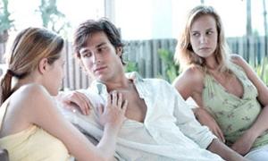 Hai chị em cùng yêu một người