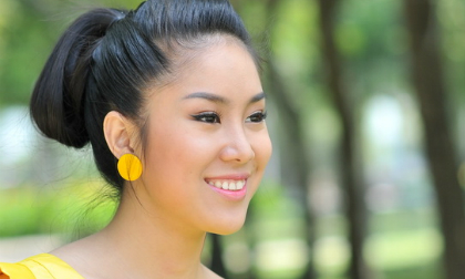 Diễn viên - MC Lê Phương đi chợ sớm 