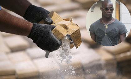 ‘Ngựa chứng’ Balotelli lạc vào ổ ma túy