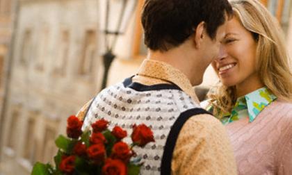 Bi kịch sau đêm dâng hiến vì bó hoa hồng