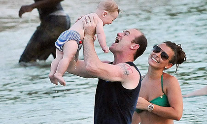 Rooney lại sắp làm bố