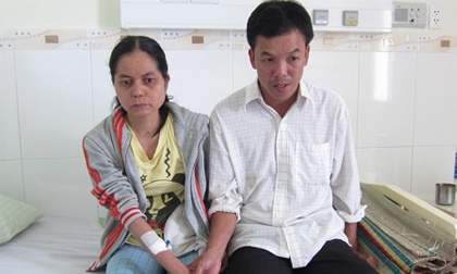 Chàng trai từ bỏ hôn ước để lấy "bà lão"