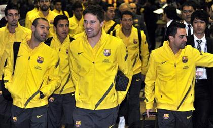 Barca chơi 'thả phanh' trên nước Nhật