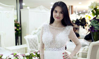 Ngọc Trinh cùng các Sao Việt chụp sách ảnh làm từ thiện