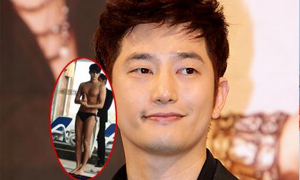 "Kẻ giết người" Park Shi Hoo khoe cơ bắp hoàn hảo