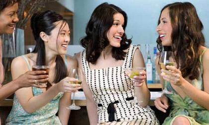 Nàng độc thân làm gì trong ngày nghỉ lễ?
