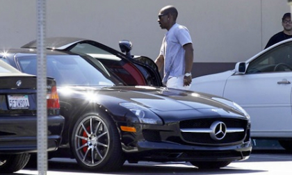 Ngắm Mercedes-Benz SLS AMG của diễn viên hài Eddie Murphy