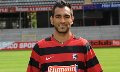 Trộm dầu gội đầu, “sao” Bundesliga bị đuổi cổ khỏi đội bóng 