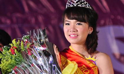 Trần Nữ Hà Anh đăng quang Miss ĐH Lâm nghiệp