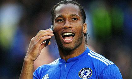Didier Drogba nhận “Giải thưởng vì con người”