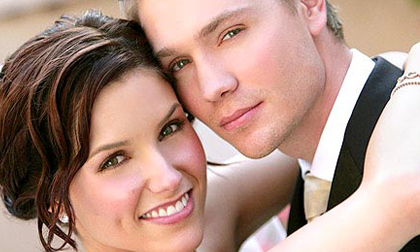 Những cuộc hôn nhân 'lừa gạt' của sao Hollywood