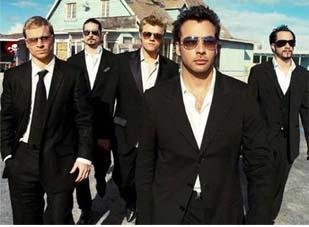 Backstreet Boys tung clip chào fan Việt