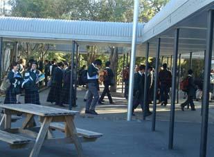 Mỹ đóng cửa văn phòng di trú và nhập tịch tại TPHCM