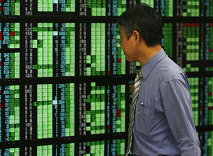 Nikkei 225 tăng mạnh hơn 6%