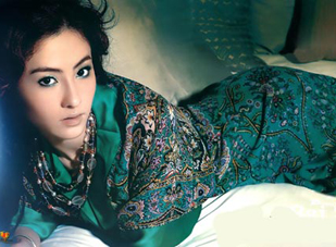 Trương Bá Chi bị "tuýt còi" vì thái độ chảnh chọe