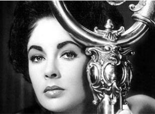 Vĩnh biệt biểu tượng màn bạc Liz Taylor