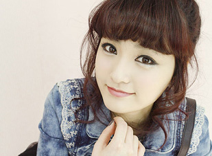 Sự kết hợp giữa jeans và ren