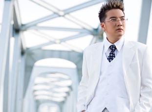 Đàm Vĩnh Hưng trở lại cùng "Những chàng trai hát"