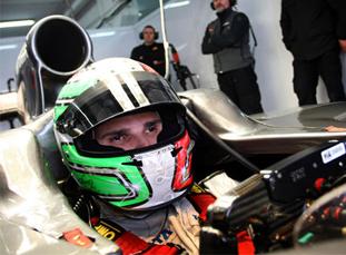 HRT “khắc khoải” chờ xe đua mới