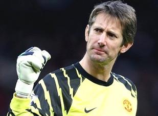 Van der Sar mơ về chức vô địch Champions League