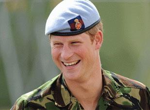 Hoàng tử Harry được thăng hàm đại úy