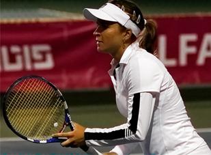 Fed Cup 2011, Italia thành cựu vô địch: Thiếu tinh thần dân tộc