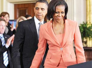 Thu nhập nhà Obama giảm 3 lần