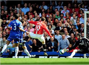 Premier League: Tân vương ló dạng