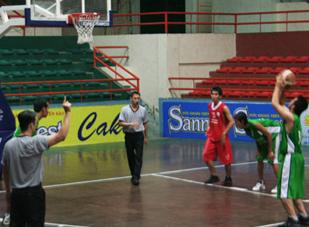 Giải vô địch bóng rổ toàn quốc năm 2011: Buồn tẻ vì vắng bóng khán giả