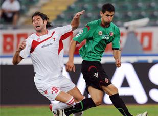 Bari chính thức xuống hạng: Tạm biệt "trống choai"!