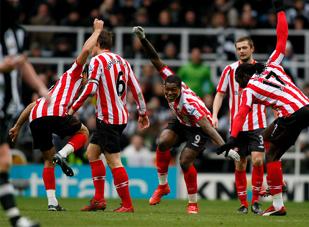 Sunderland đã biết thắng