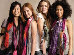 Khăn mùa hè - Phá cách và thời trang