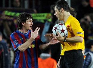 "Fan của Messi" bắt chính trận El Clasico tại Bernaebu