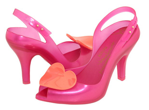 Rực rỡ với giày nhựa Vivienne Westwood Xuân Hè 2011