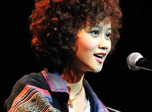 Nhạc Việt 2011: Phái nữ lên ngôi!