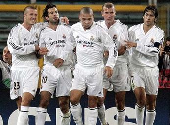 Galaticos: Hãy thôi so sánh!