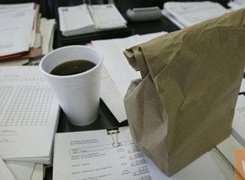 Đoán tính cách qua bàn làm việc