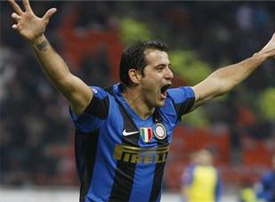 Bàn thắng tuyệt đẹp của Stankovic đi vào lịch sử CL