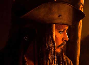 "Cướp Biển Vùng Caribe 4" tiếp tục tung loạt ảnh hoành tráng