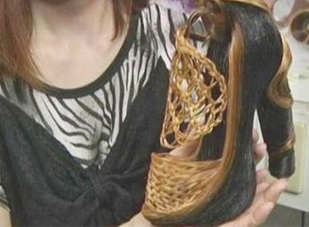 Giày cao gót làm từ tóc