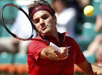 Roland Garros: Federer hủy diệt tay vợt chủ nhà