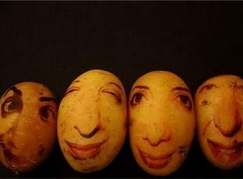 Thích thú với nghệ thuật “khoai hóa” 