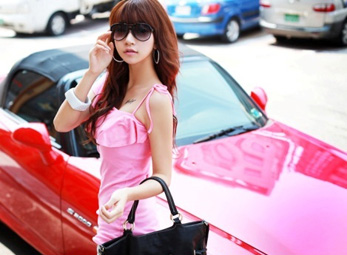 Bộ sưu tập kính oversize sành điệu mùa hè