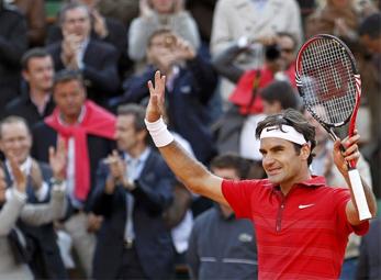Hạ gục Monfils, Federer sẵn sàng cho cuộc tử chiến cùng Djokovic