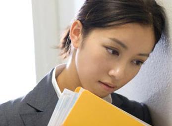 Giảm lương, đi hay ở?