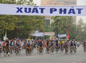 Giải xe đạp Hội Nhà báo Bình Dương mở rộng năm 2011